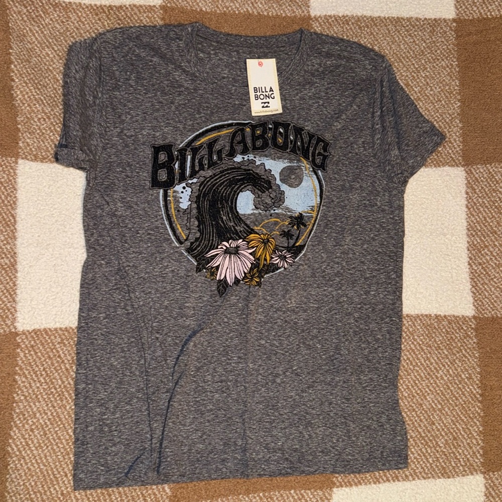Billabong grey t-shirt